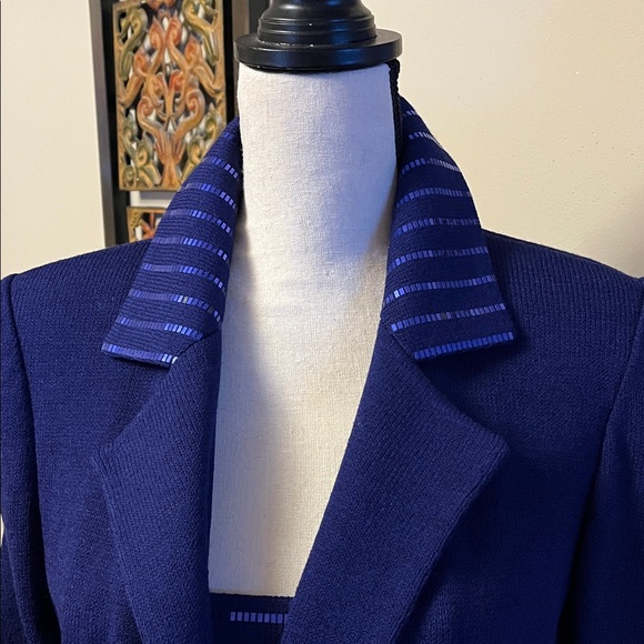 St. John new 2 piece suit, blue/purple, size 8, made in USA, sparkly skirt! - Picture 4 of 17